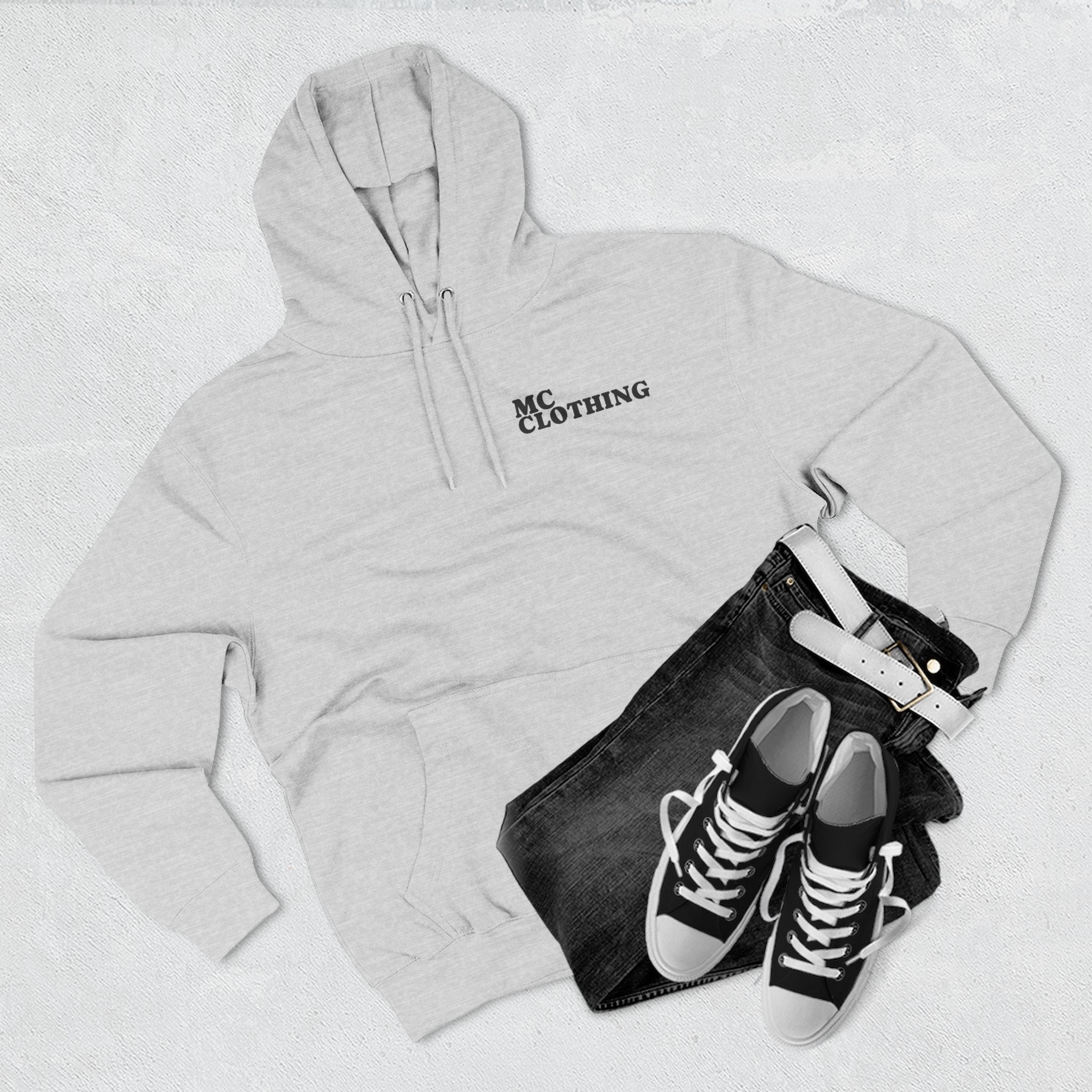 Three-Panel Fleece Hoodie - Comfortable Streetwear for Everyday Style