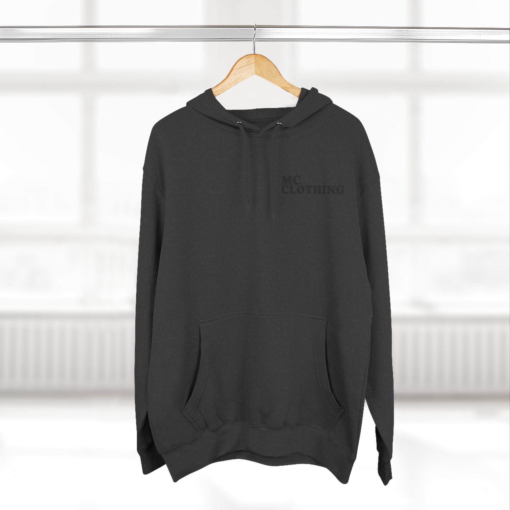 Three-Panel Fleece Hoodie - Comfortable Streetwear for Everyday Style
