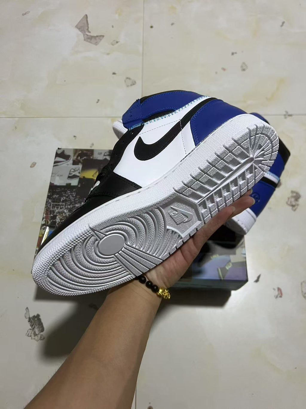 McGregor Clan 97 Drop Shipping-Air Jordan 1 Retro High OG