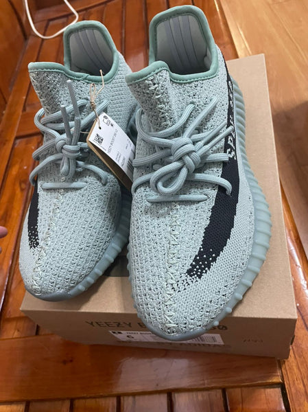 McGregor Clan - Drop shipping Adidas Yeezy Boost 350 V2 Sneakers